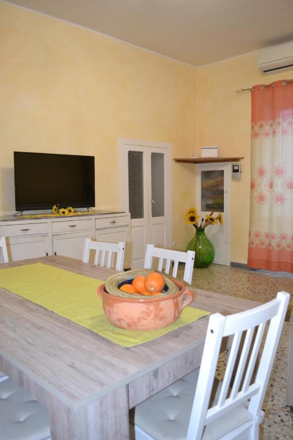 Casa Vacanze Raggio Di Sole Monopoli别墅 外观 照片
